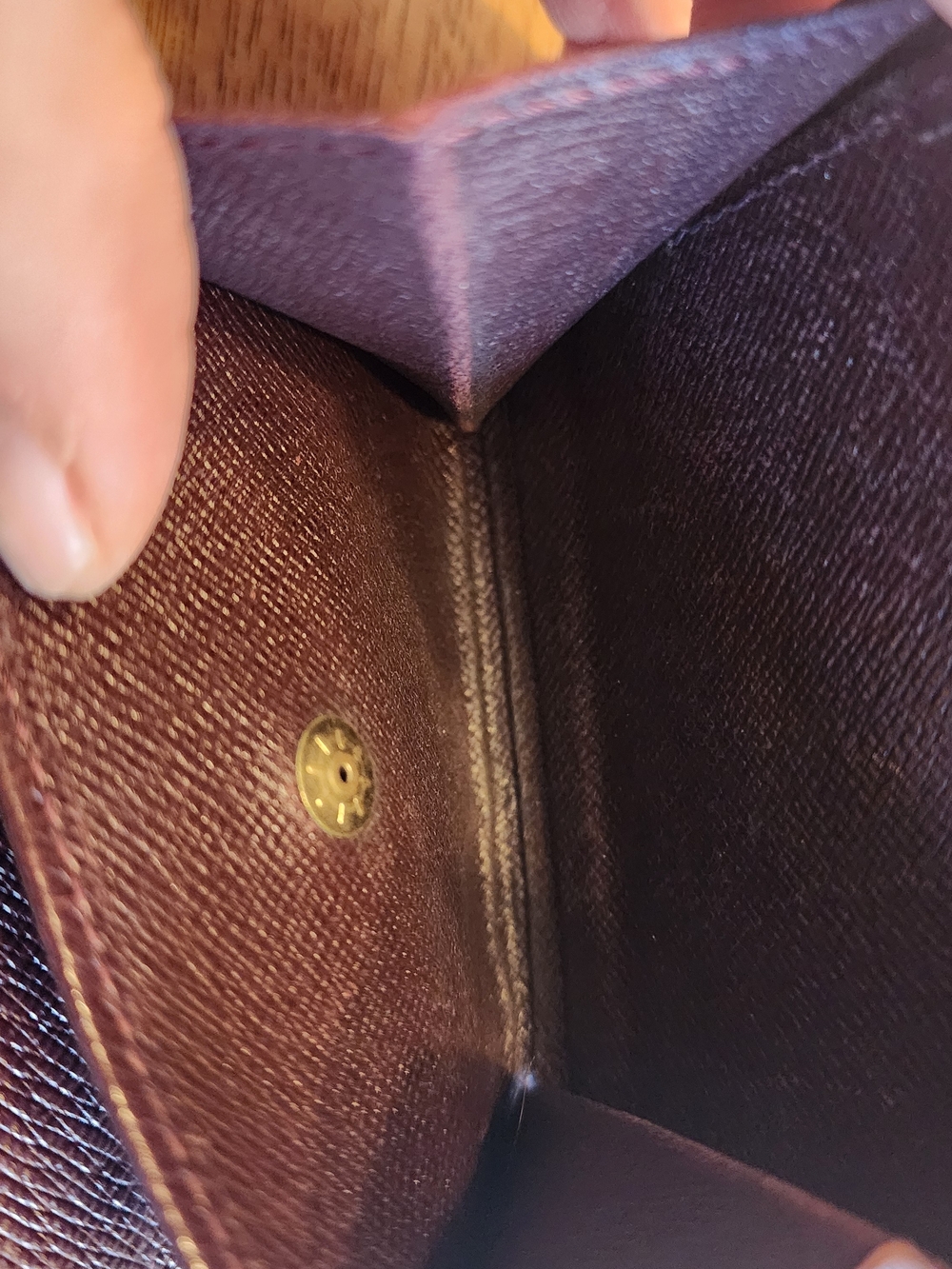 Louis Vuitton Men's Compact Bi-Fold Wallet - Taiga Dark Brown Leather - Picture 8 of 9